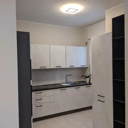 Modern Apartment - Como Centro 아파트